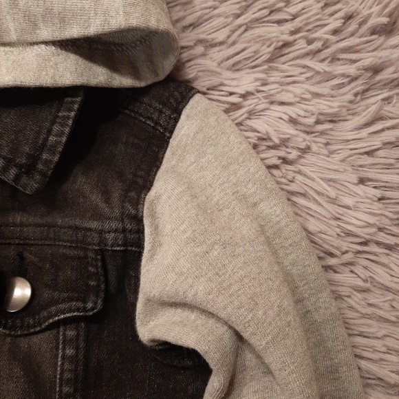 Boys Sweatshirt Vest Size 3T - Picture 4 of 6